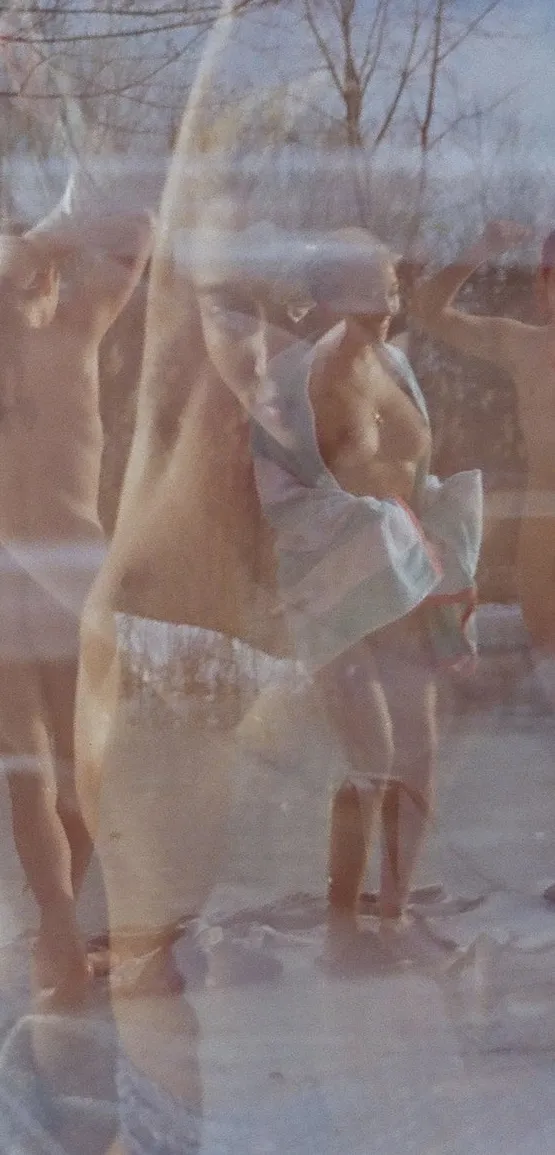 Amandla Stenberg topless photo