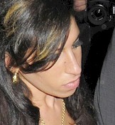 Amy Winehouse nip slip