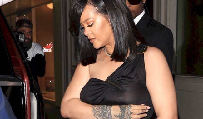 Biggest Tit Porn Star Minka And Rihanna - Rihanna See Through at ASAP Rocky's Birthday Dinner! - The Nip Slip