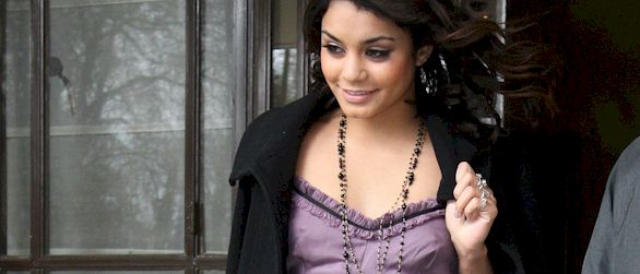 Vanessa Hudgens pokies