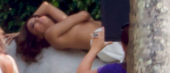 Eva Longoria topless