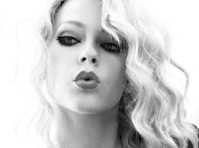 Avril Lavigne in Italian Vanity Fair