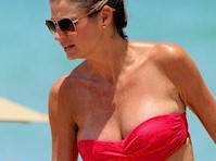 Erin andrews nipples - 🧡 Erin Andrews Playing Volleyball -01 GotCeleb.