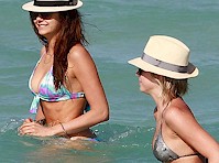 Julianne Hough and Nina Dobrev