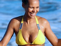 Samantha Mumba