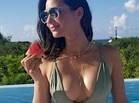 Olivia Munn