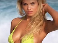 Hailey Clauson