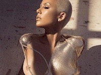 Amber rose nip slip