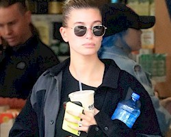 Candids of Hailey Baldwin looking sexy in tight spandex shorts and flashing...