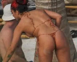 Leaked Bikini VanZant Flash Paige Thong Nude Nipple Set Sexy Actress