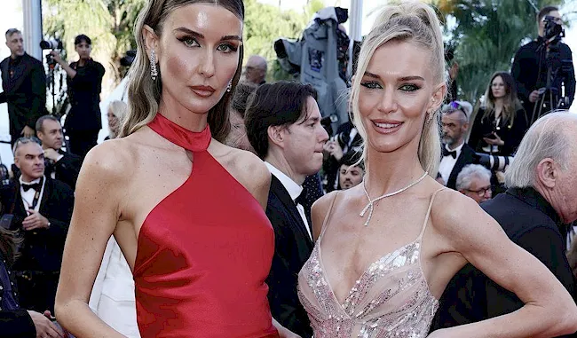 Lisa Kistermann and Jessica Kistermann on the red carpet in Cannes