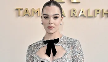 Hailee Steinfeld pretty at a fashion event