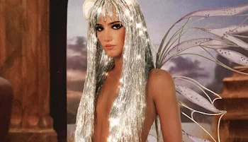 Cher cosplay girl