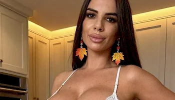 Close up of an Italian woman's face