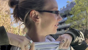 Lauren Lyle Flashing Nipple Pokies!