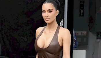 Kim Kardashian Cleavage In A Leather Outfit!
