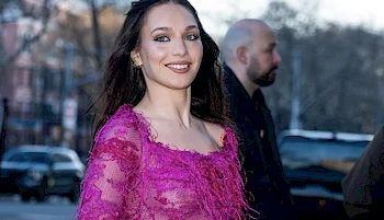 Maddie Ziegler In Sheer Top At Pretty Lethal Screening!