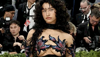 Odessa A’zion Under Boob At The 2026 Met Gala!
