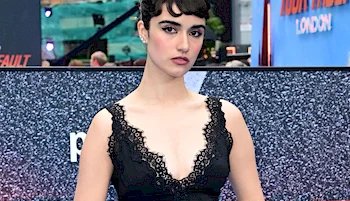 Asha Banks Pokies At Your Fault London Premiere!