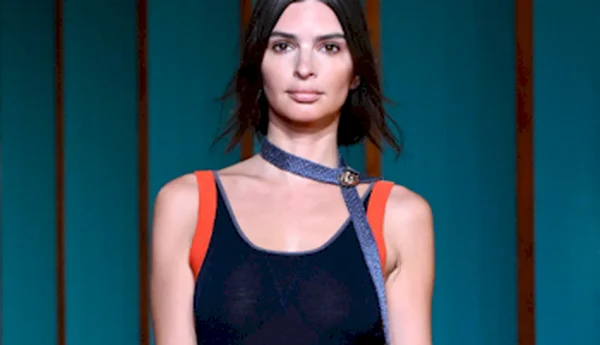 Emily Ratajkowski On The Runway In Sheer Top!